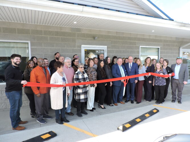Wellsburg doctor expands practice with new location